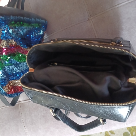 Mini backpacks - Picture 6 of 7